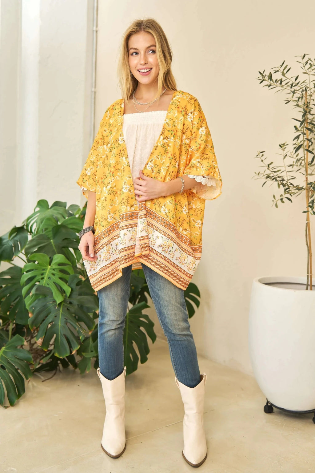 Davi & Dani Floral Printed Short Sleeve Loose Fit Kimono Cover Up - Salty Season LLC