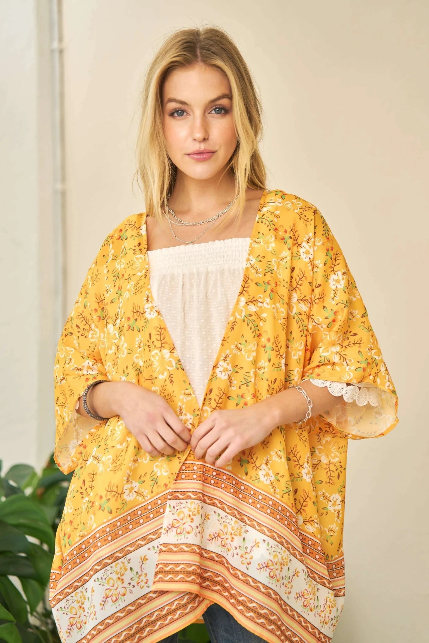 Davi & Dani Floral Printed Short Sleeve Loose Fit Kimono Cover Up - Salty Season LLC