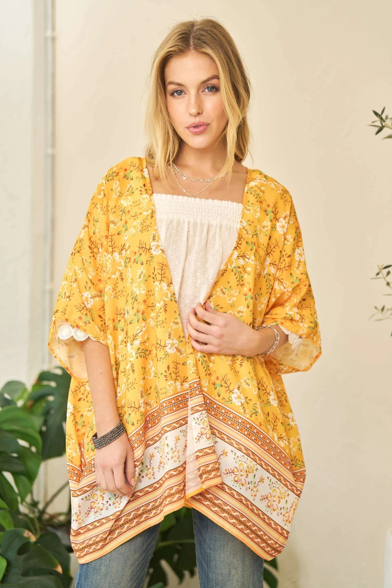 Davi & Dani Floral Printed Short Sleeve Loose Fit Kimono Cover Up - Salty Season LLC